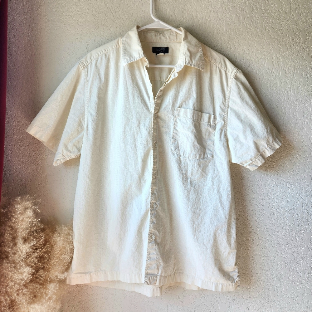 Eggshell Spiral Detail Cotton Button Down